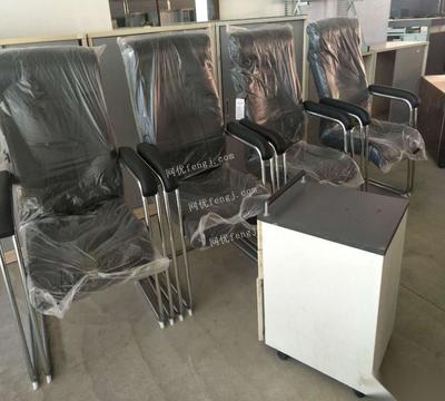 倉庫清倉 | 辦公家具及設(shè)備特價處理